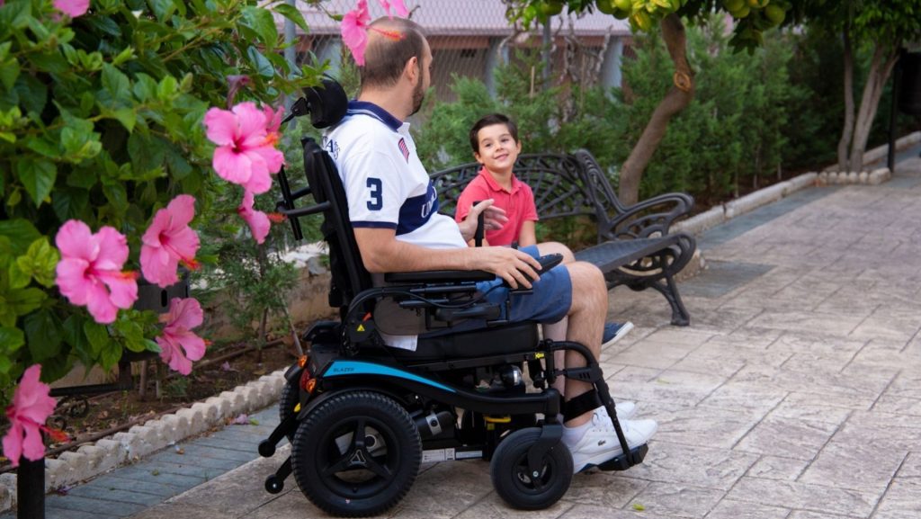 Blazer carrozzina elettronica compatta