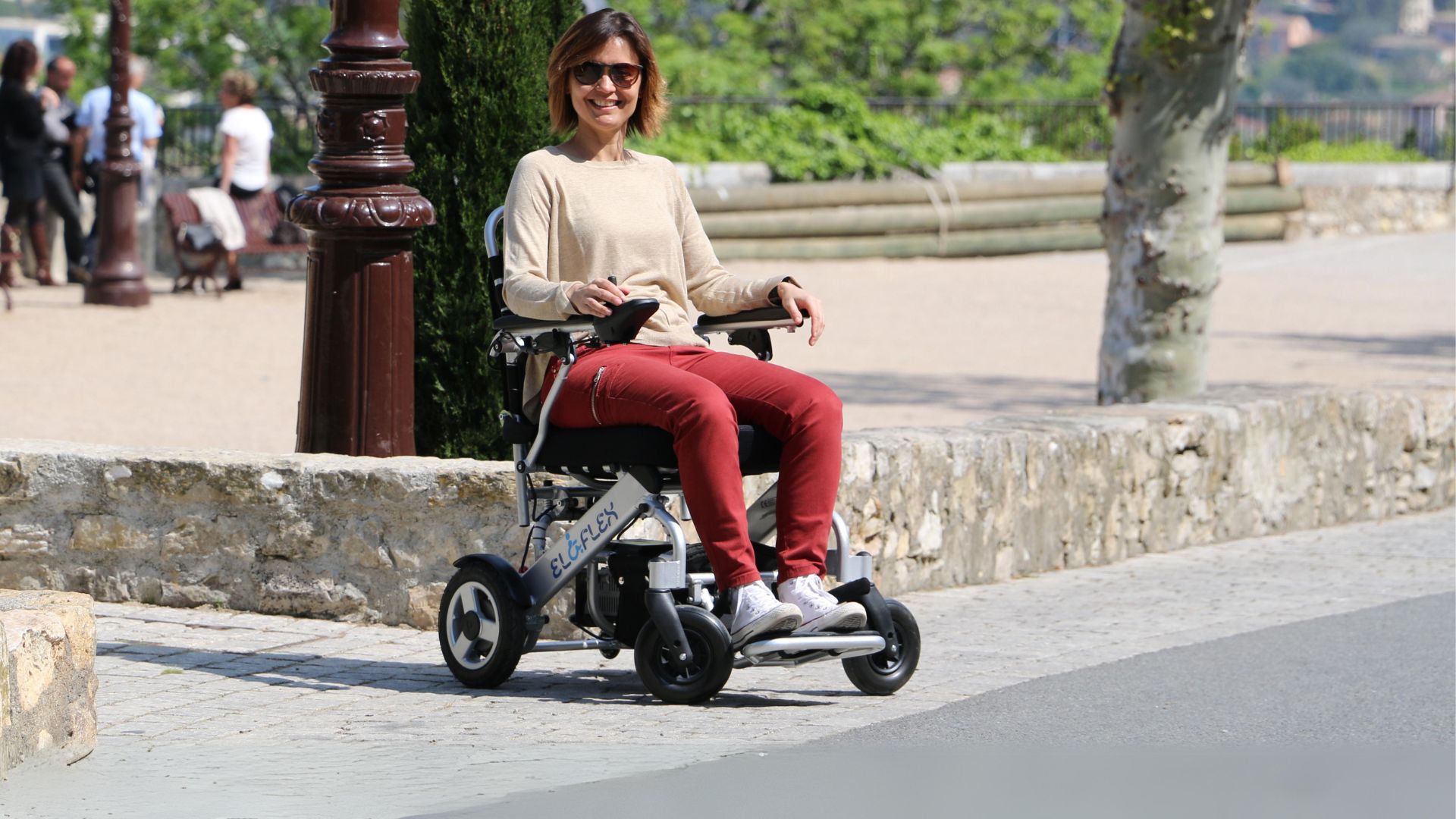 Carrozzina pieghevole Eloflex L