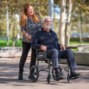 Carrozzina manuale leggera in alluminio Saby Lite – pieghevole e compatta - immagine 12