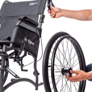 Carrozzina manuale leggera in alluminio Saby Lite – pieghevole e compatta - immagine 3