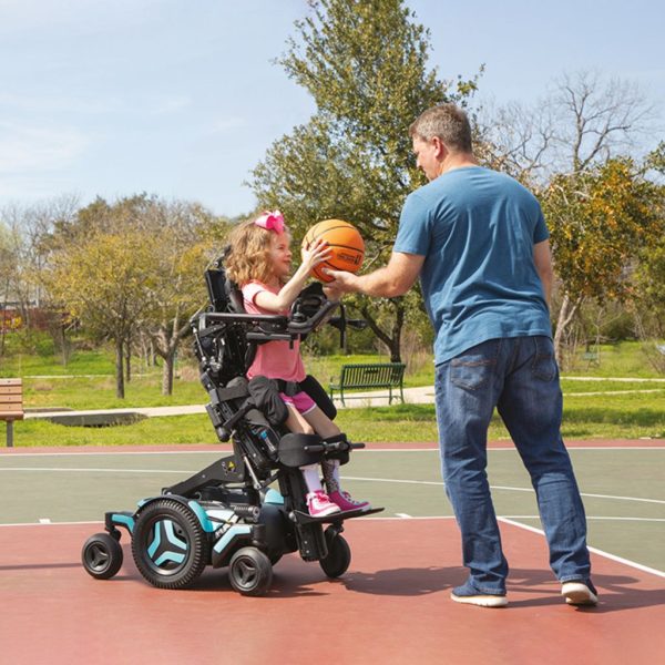 Permobil carrozzine elettroniche verticalizzanti